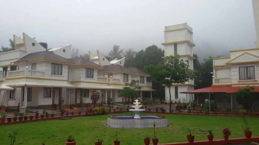 Sereniity Resort Lonavala Luaran gambar